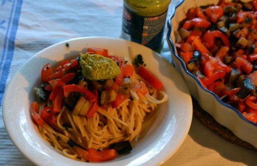 pasta bohémienne m grillade grönsaker o pesto