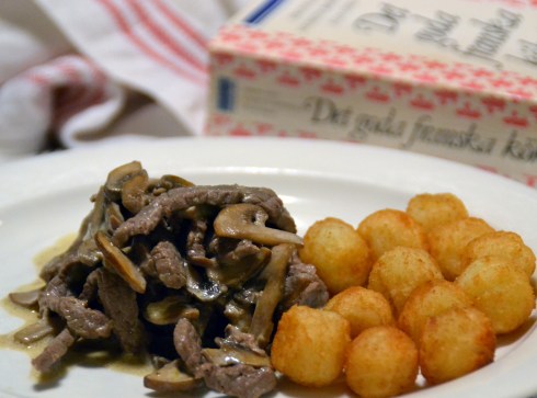 strimlad lövbiff à la Parisienne