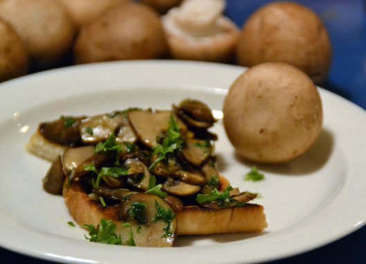 toast m champinjoner