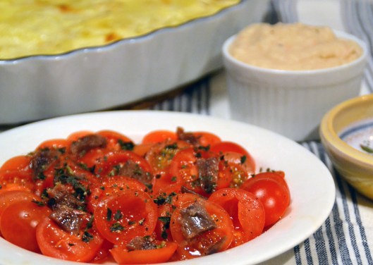 sallad m tomat o sardeller