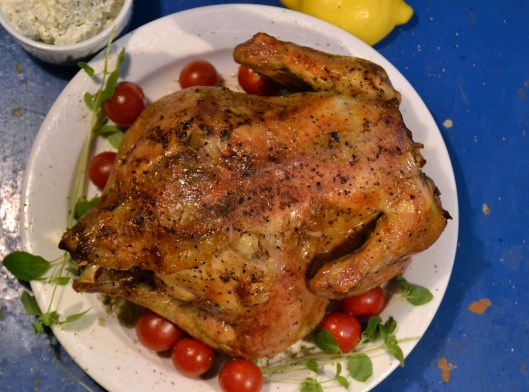 kyckling fylld med färska örter