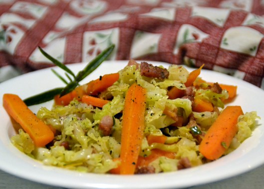 Wokad morot, spetskål o bacon